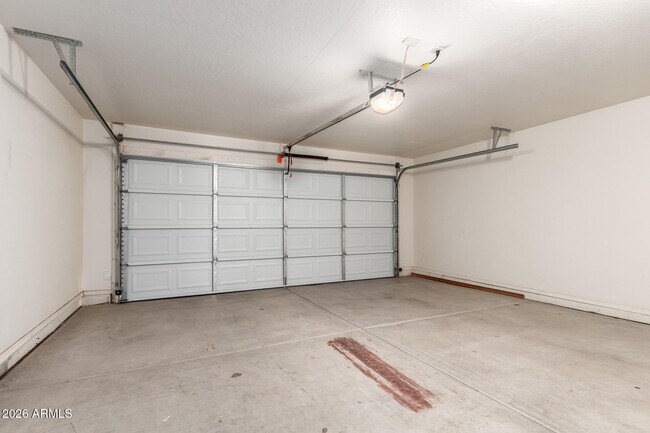 Building Photo - 10140 E Caballero St