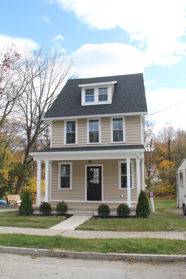 Primary Photo - 55 Franklin Ave