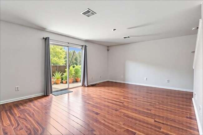 Building Photo - 4609 Mellow Hollow Dr