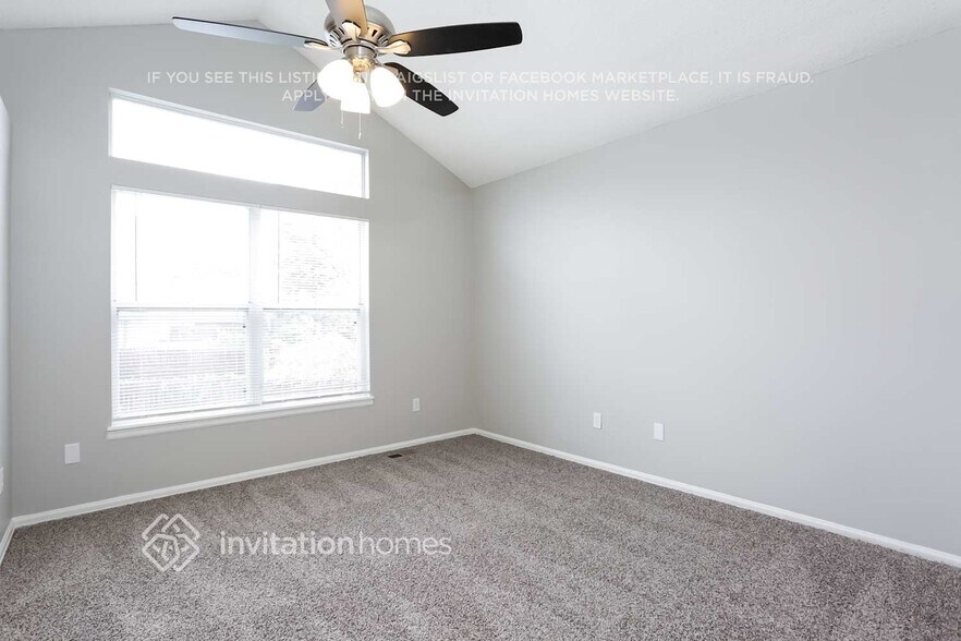 Building Photo - 4862 S Tower Way