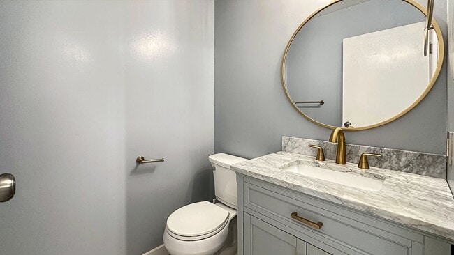 Building Photo - Waterfront Living in the Heart of Jack London Square