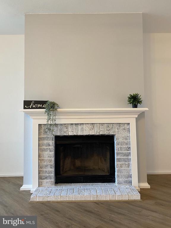 Building Photo - 600 Squire Ln