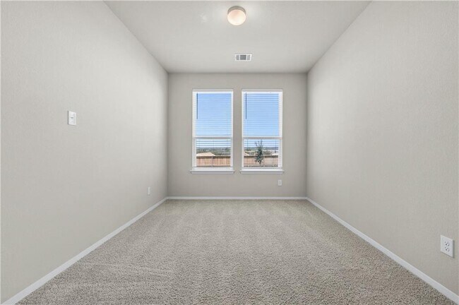 Building Photo - 143 Spiny Lizard Ln