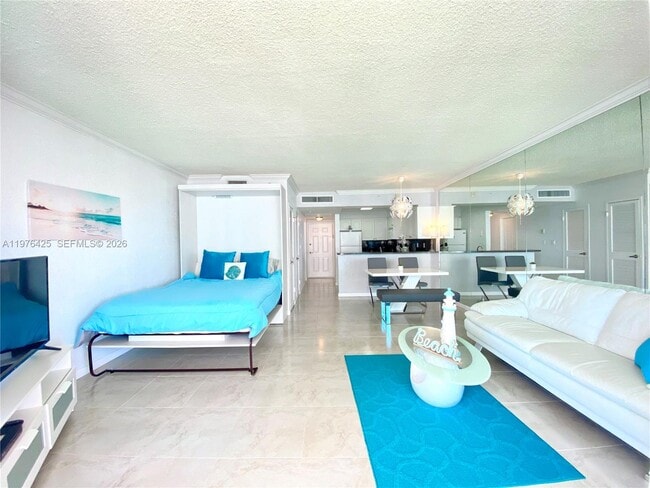 Building Photo - 2501 S Ocean Dr