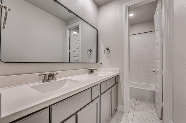 Building Photo - 1709 Puglia Ct