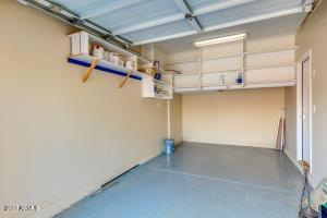 Building Photo - 1341 S 173rd Ln