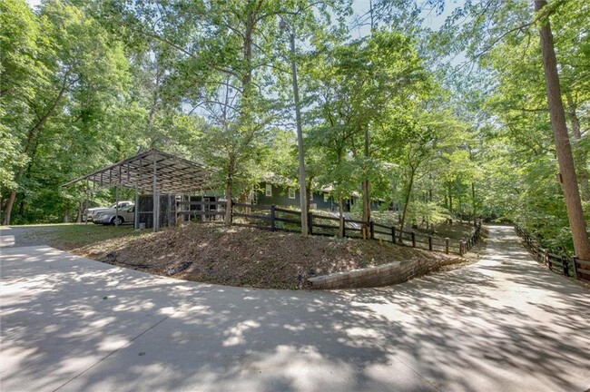 Building Photo - 265 Shady Marsh Trail