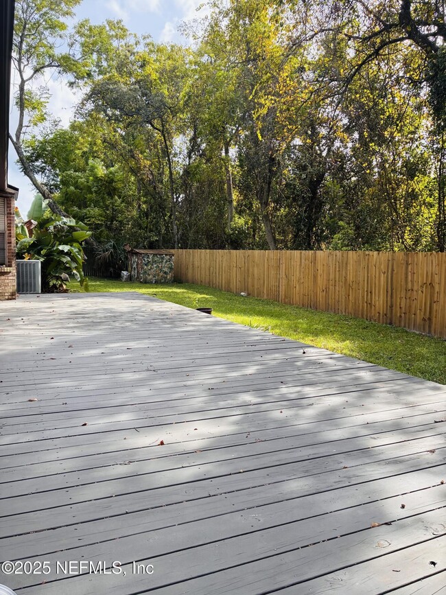 Building Photo - 2112 Spanish Bluff Dr