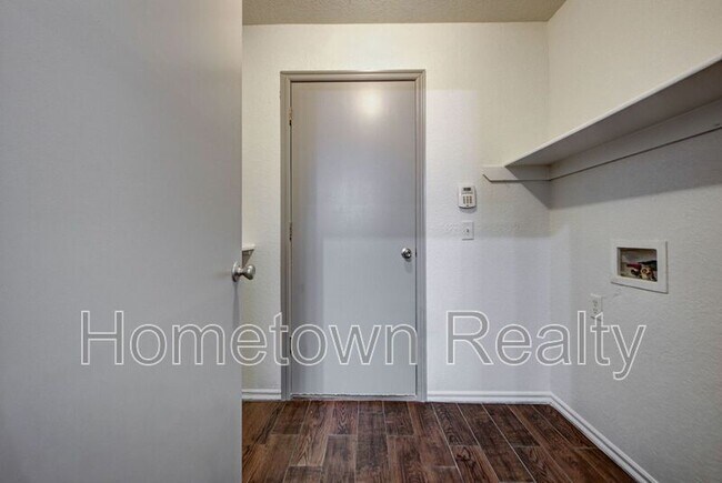 Building Photo - 16416 Oconee Creek Dr