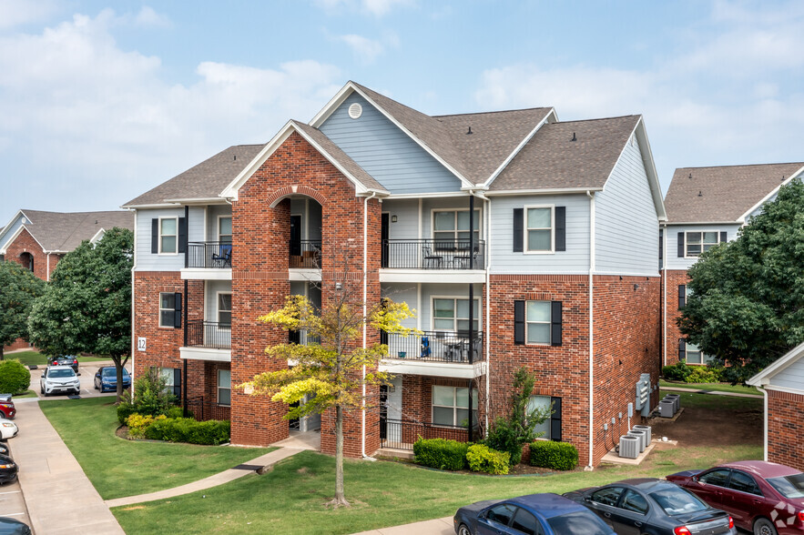 Heights at Battle Creek - 1800 W Granger St Broken Arrow OK 74012 ...