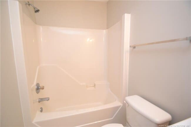 Building Photo - 1914 Sterling Hill Dr