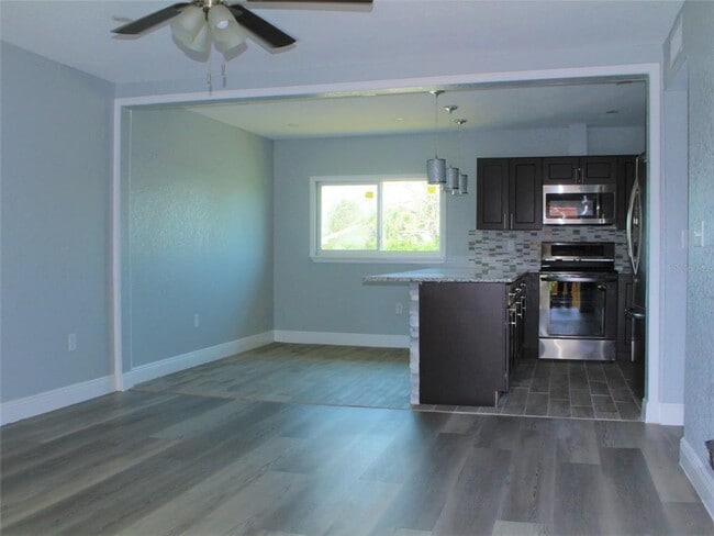 Building Photo - 794 Ridenhour Cir