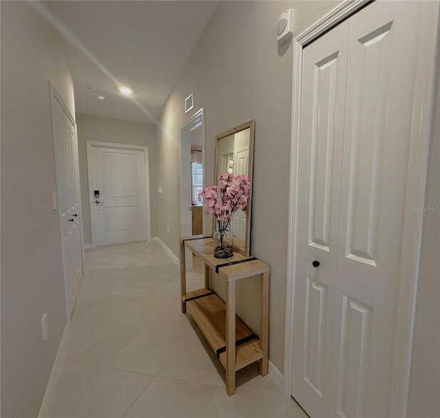 Building Photo - 14251 Heritage Landing Blvd