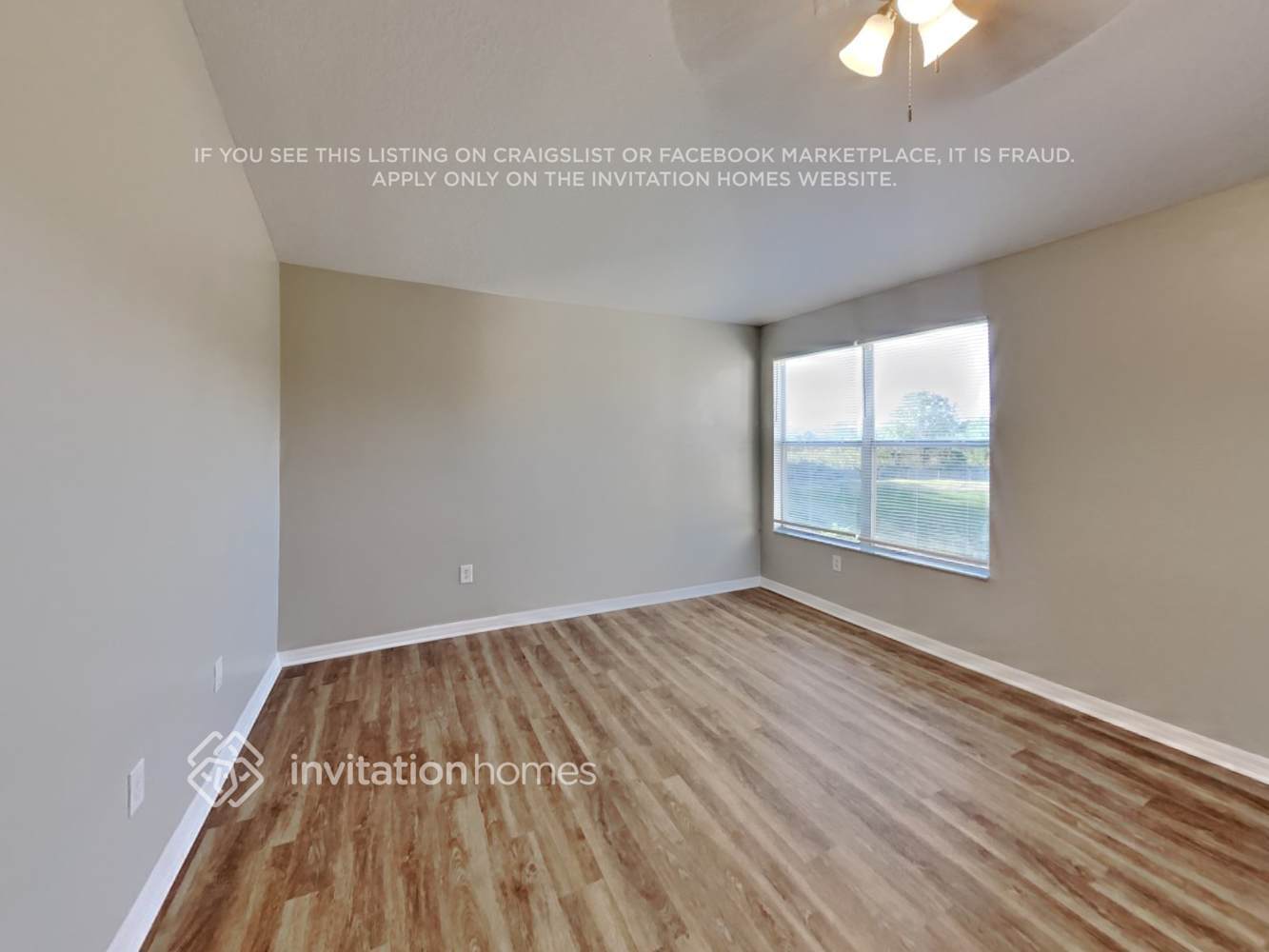 Building Photo - 8233 Crescent Moon Dr