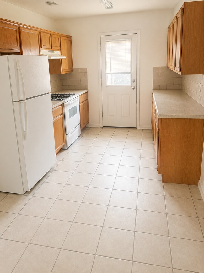 Building Photo - 1308 Chips Dr