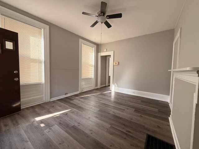 Building Photo - 709 W Marshall St