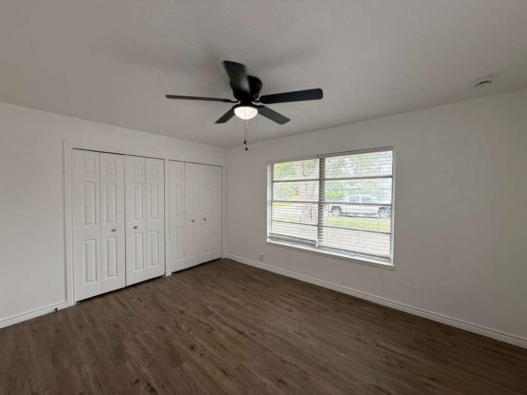 Building Photo - 206 Covina Ave