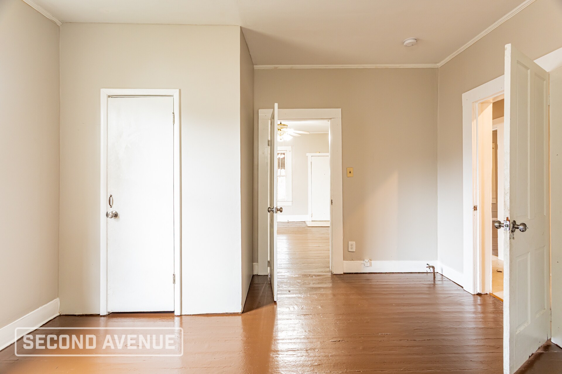 Building Photo - 3401 Hickory Ave SW