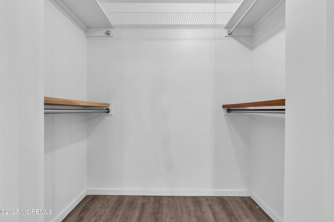 Building Photo - 10 Ocean Blvd