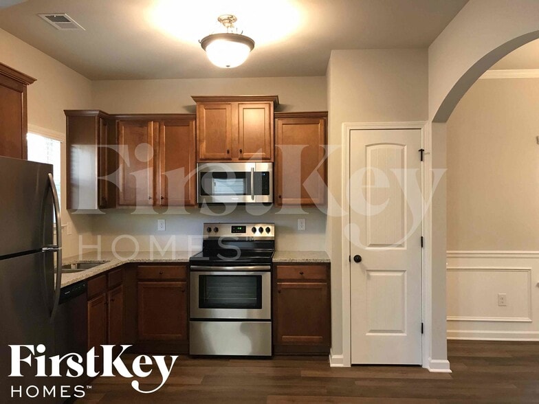 Building Photo - 5458 Union Hill Ct