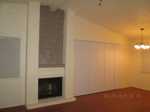 Building Photo - 9835 Meadow Way