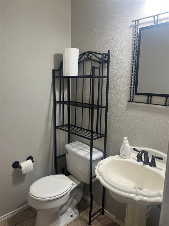 Building Photo - 3809 Top Rock Ln