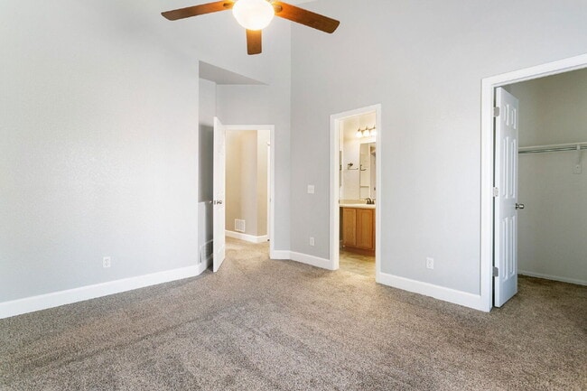 Building Photo - 5145 Stone Fence Dr