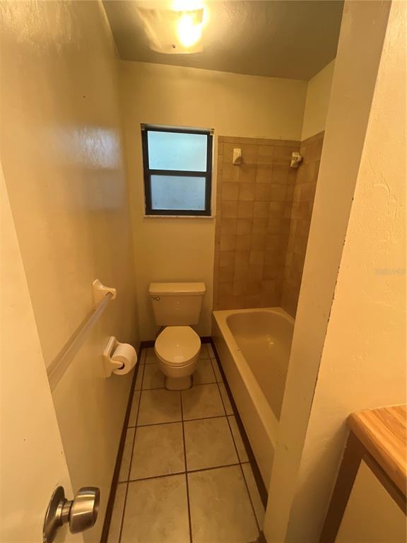 Building Photo - 7 Teak Ct