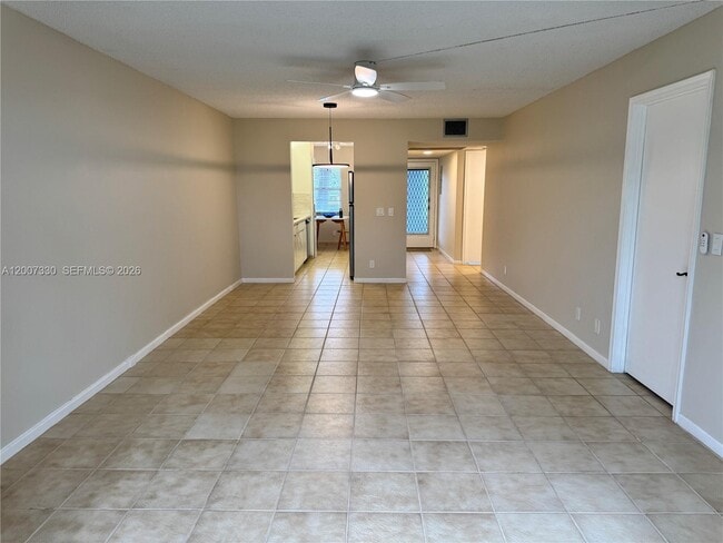 Building Photo - 12501 SW 14th St