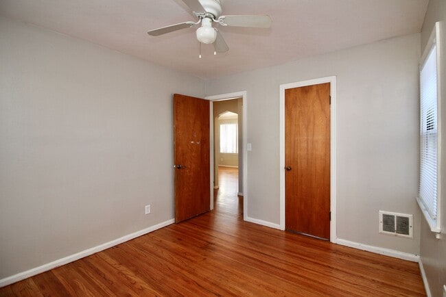 Building Photo - 3 bedroom house for rent
