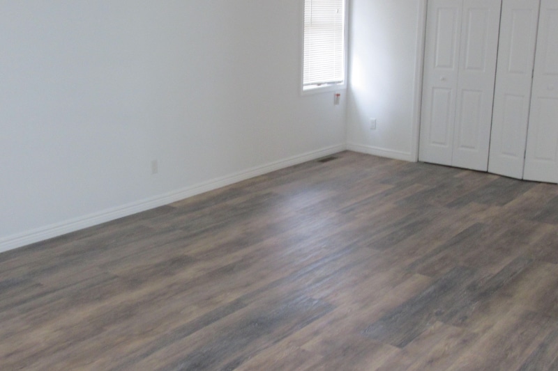 Building Photo - 1001 5th Ave S