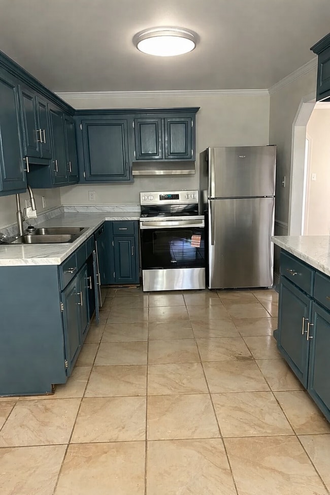 Building Photo - 2002 Bob White Dr