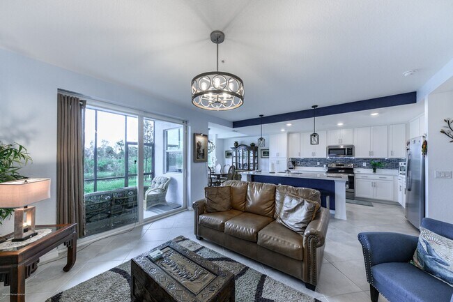 Building Photo - PET FRIENDLY- TURNKEY FURNISHED. VARIABLE RENTAL RATES