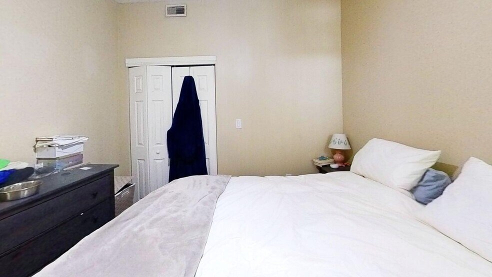 Building Photo - 1916 E Passyunk Ave