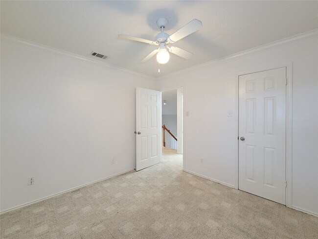 Building Photo - 3610 Honey Creek Dr