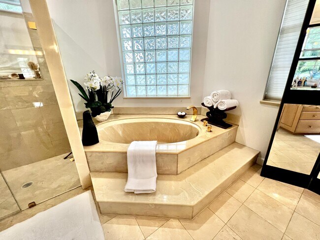 Building Photo - 2050 Windsock Way