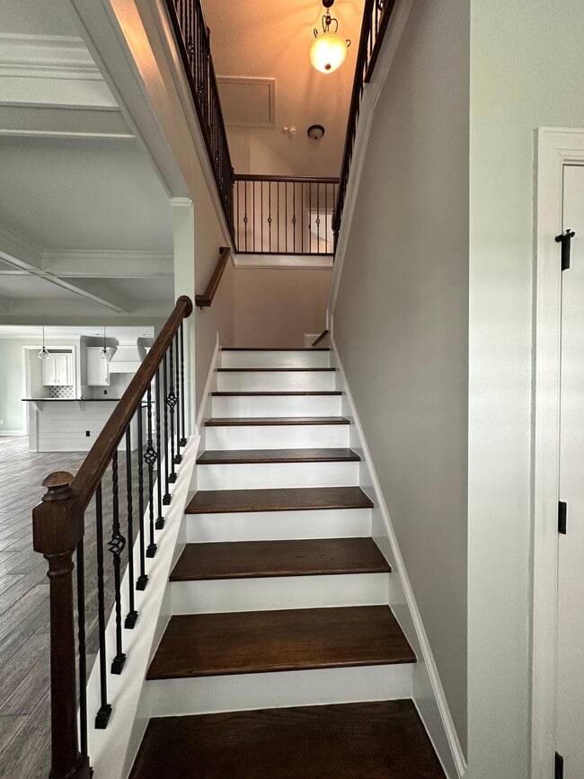 Building Photo - 1731 Edenburg Way