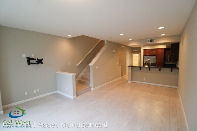 Building Photo - 4 br, 3 bath House - 1203 Westbury Drive