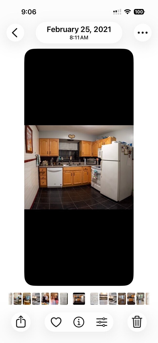 Building Photo - 1256 Moorlands Dr