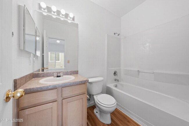 Building Photo - 200 Talus Way