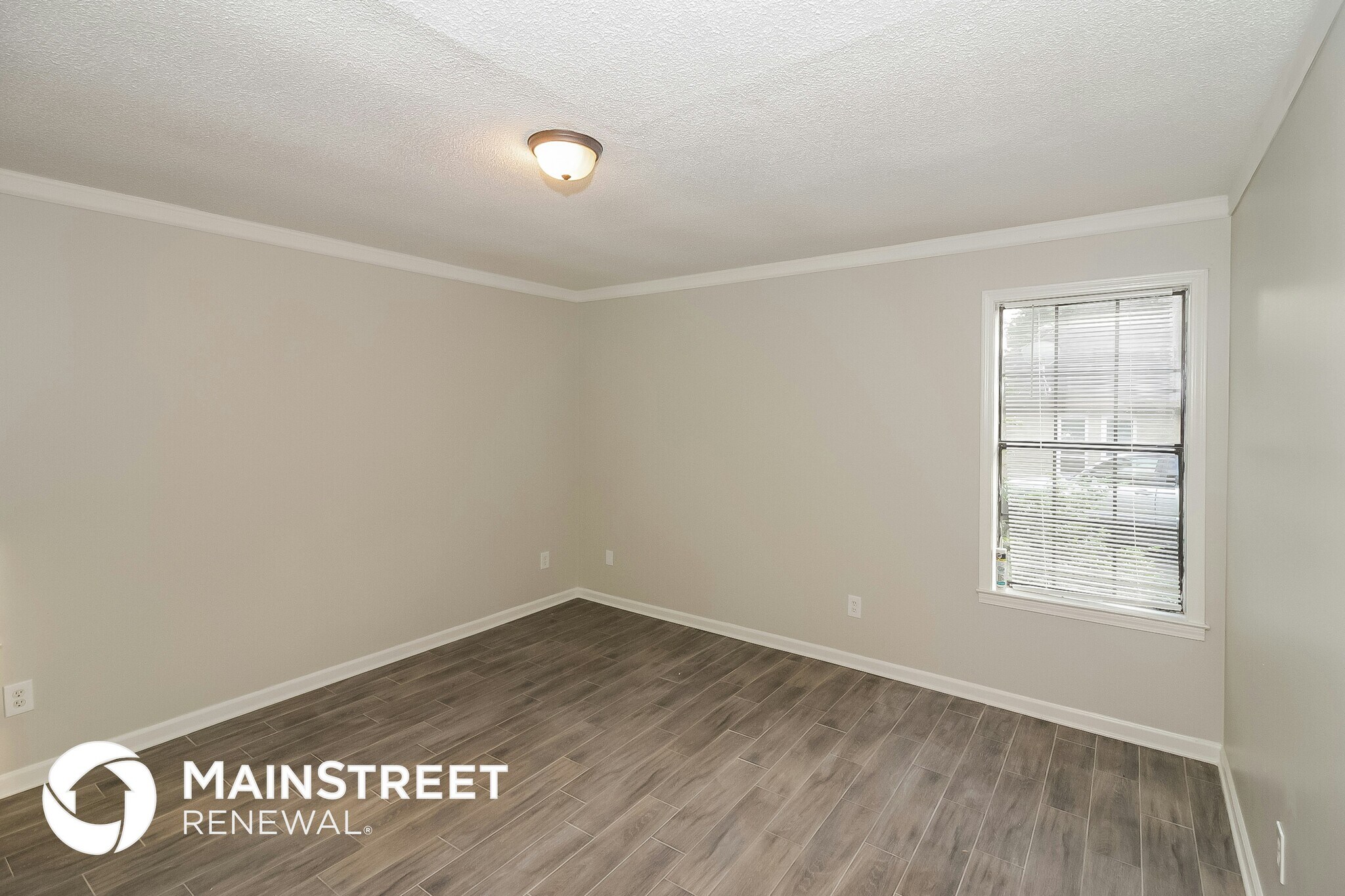 Building Photo - 6063 Colonyhill Dr