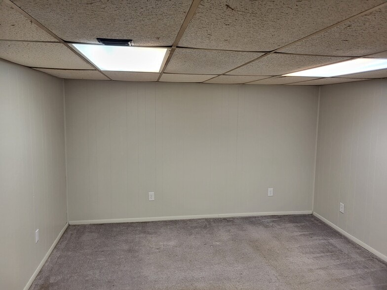 Building Photo - 138 Blanchard Rd