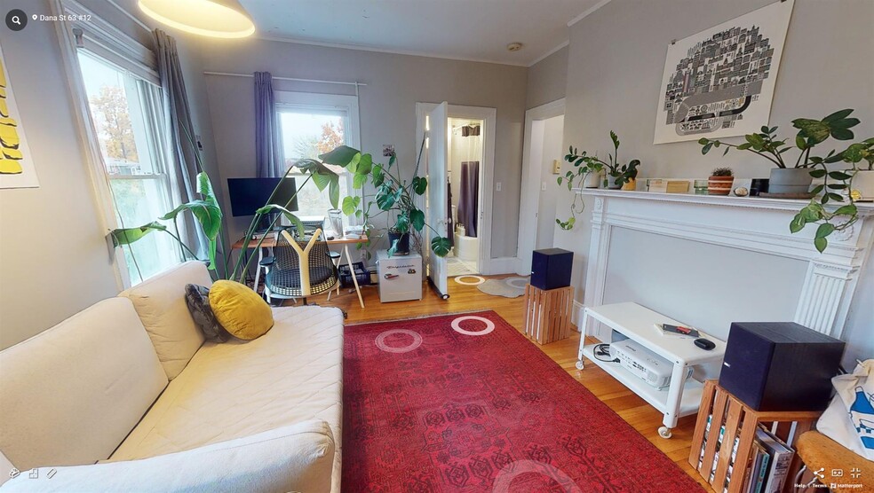 Building Photo - 63 Dana St