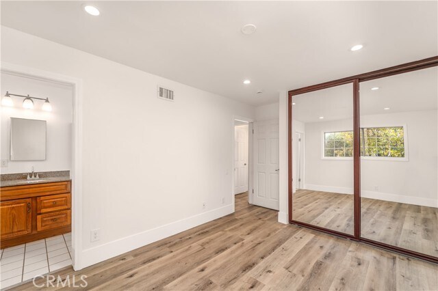 Building Photo - 23812 Archwood St