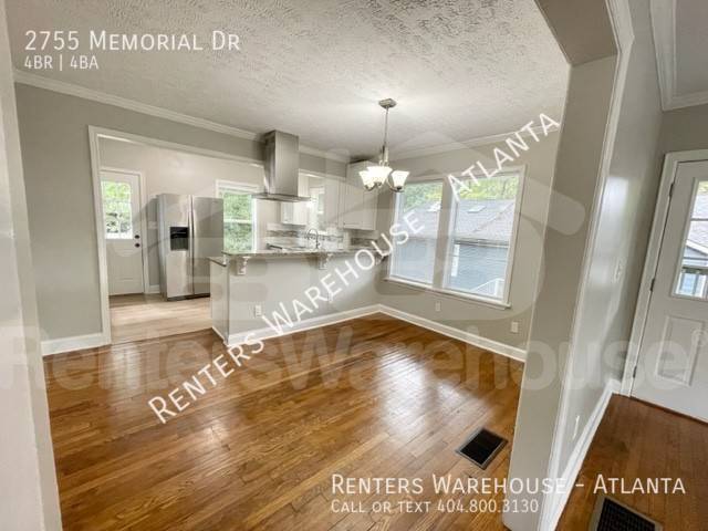 Building Photo - 2755 Memorial Dr SE