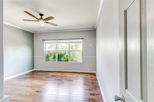 Building Photo - 20913 Mandrake Dr