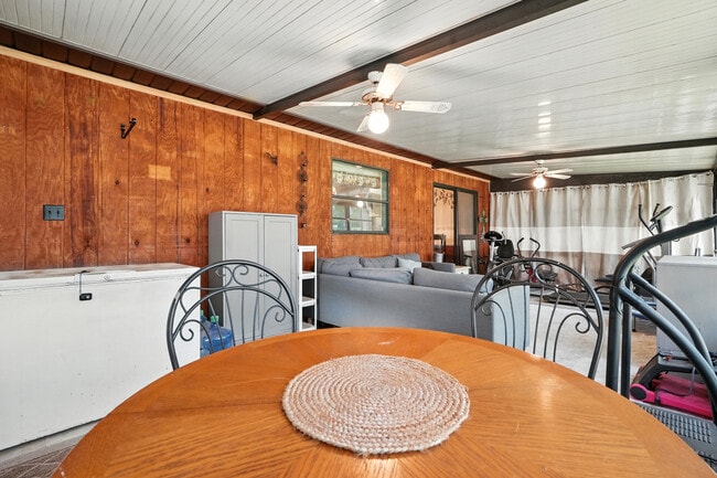 Building Photo - 163 Buchanan Cir