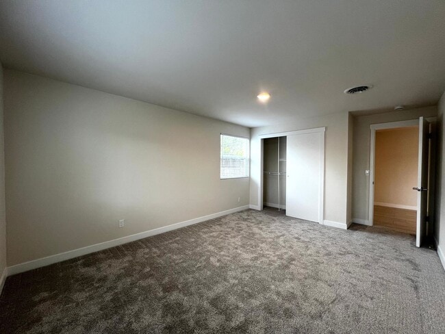 Building Photo - Non-Refundable & Security Deposit Total: $2400.00