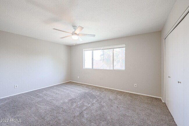 Building Photo - 6207 W Riviera Dr