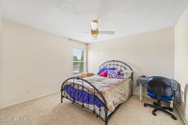 Building Photo - 1629 Sandy Springs Dr